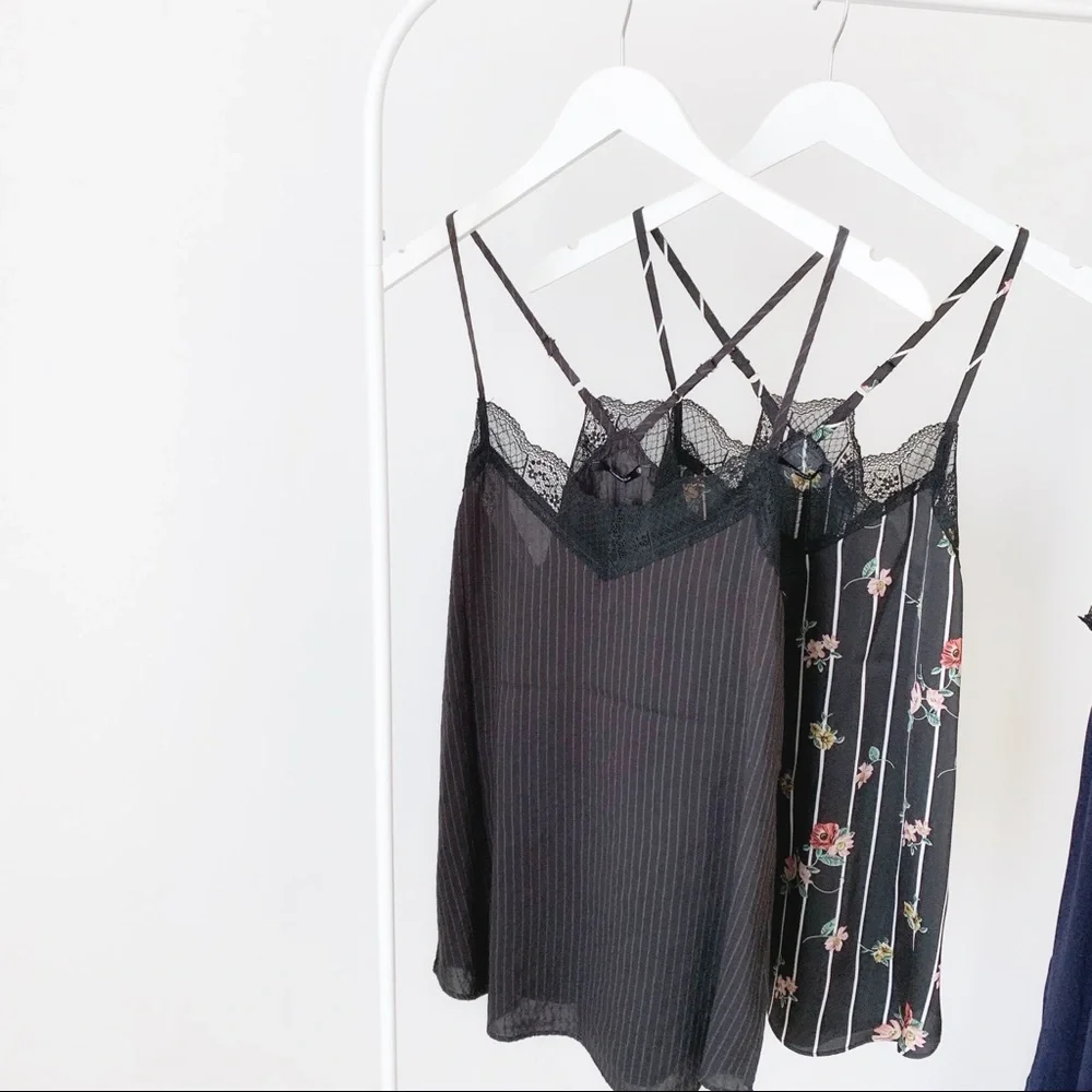 BLACK SCALLOP LACE CAMI - PINSTRIPE FLOARAL - Picture 4 of 7